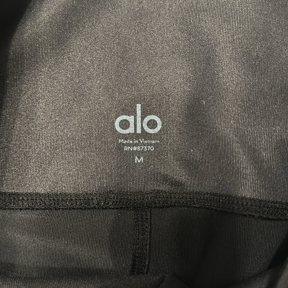 ALO LEGGINGS MID CALF/ANKLE LENGTH - Picture 2 of 4